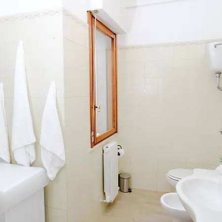 Sea House Fortore בית נופש *